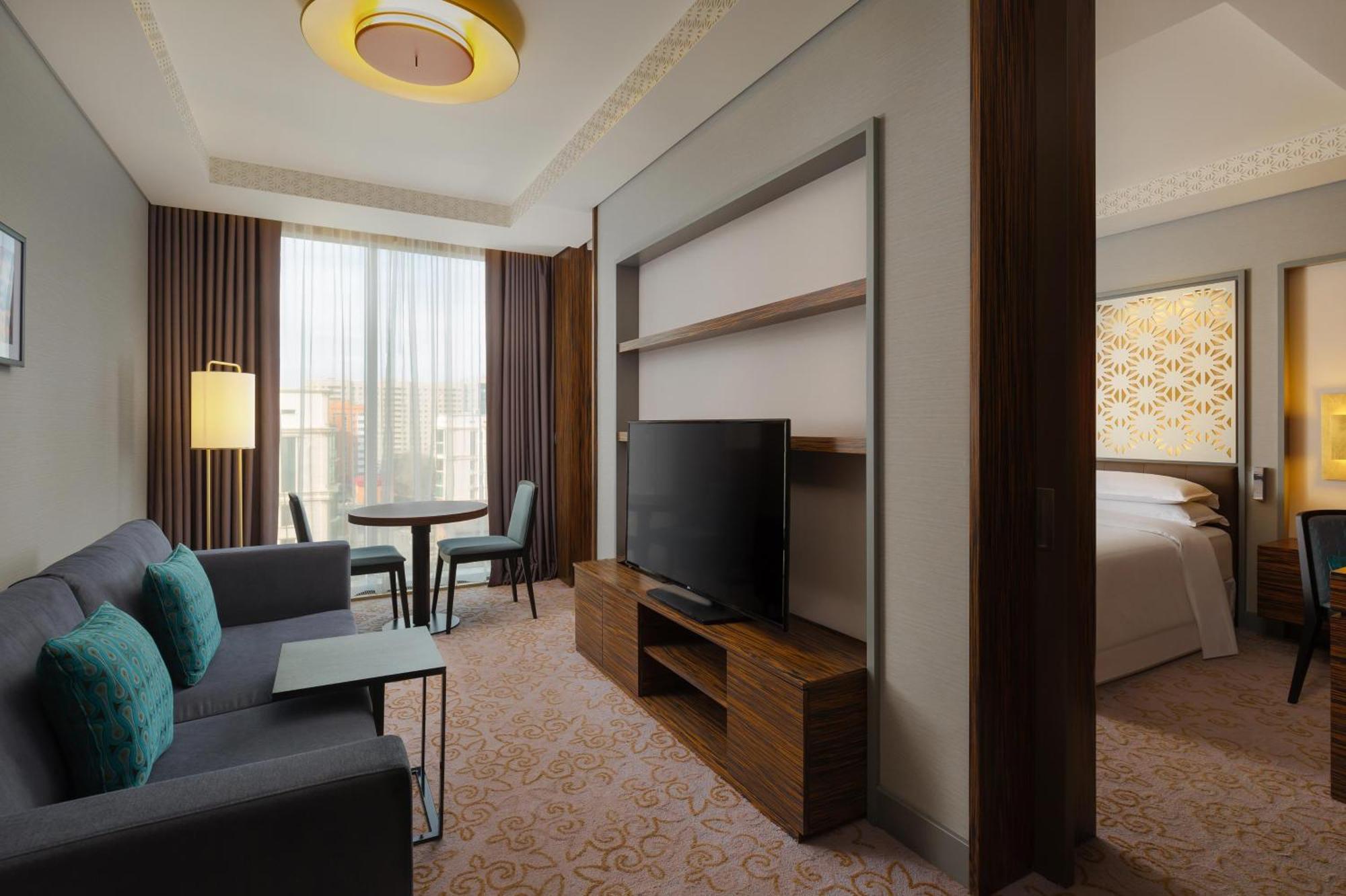 Sheraton Astana Hotel Exteriér fotografie Suite
